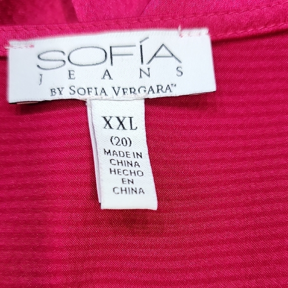 sofia by sofia vergara Fuchsia Satin Wrap Dress with Long Blouson Sleeves - Picture 4 of 4